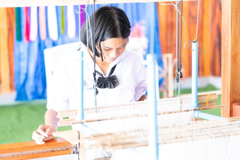 กลุ่มเซ็นทรัล เดินหน้าพัฒนาชุมชน และการศึกษา จังหวัดอุดรฯ