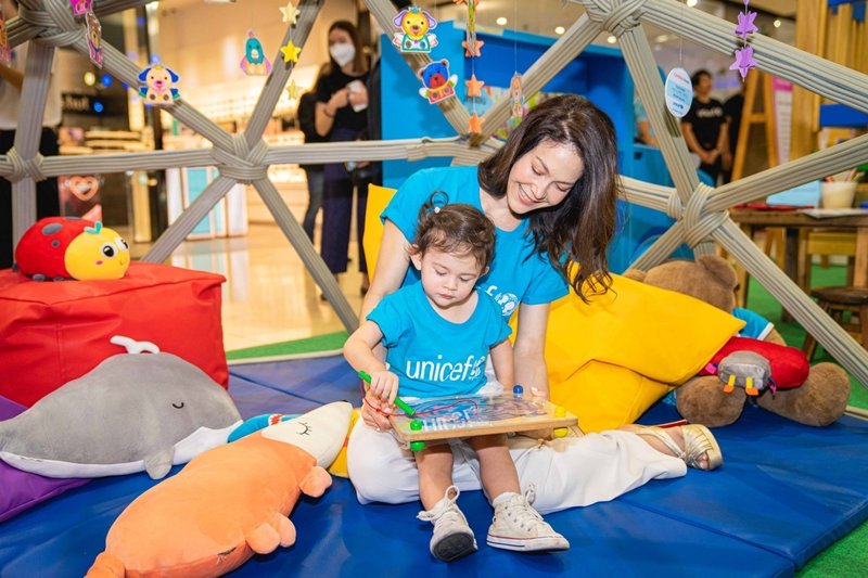 เซ็นทรัล ร่วมกับ ยูนิเซฟเน้นย้ำความมหัศจรรย์ของพลังครอบครัว  ในโครงการ “Central-UNICEF Together for Every Child” ปีที่ 4