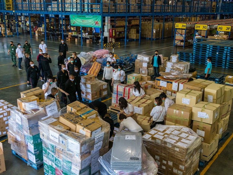 "the 11th edition of Million Gifts Million Smiles project — Endless of Love" to bring presents to children in the southernmost provinces of Thailand
