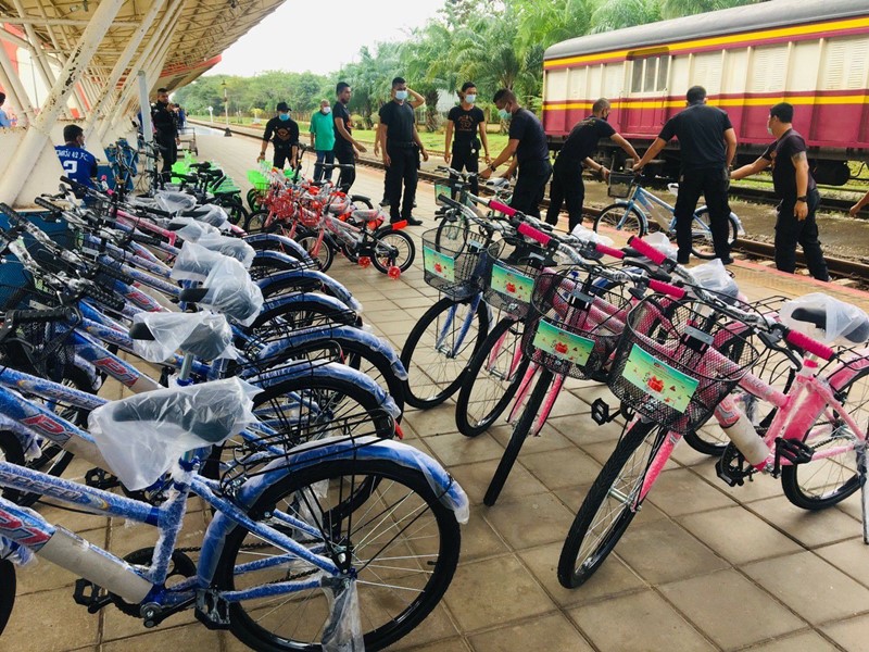 "the 11th edition of Million Gifts Million Smiles project — Endless of Love" to bring presents to children in the southernmost provinces of Thailand