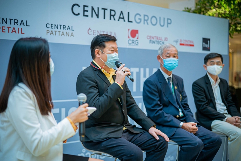 Central Group launches “Help Thais Fight COVID-19”, a historic fundraising project to support research and development for prevention and treatment of COVID-19 for Thai doctors by Thai people through the Medical Association of Thailand Under Royal Patronage