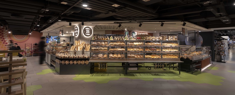 The only Thai store to make the cut! Central Food Hall Ladprao is chosen as one of the eight favourite food stores in the world by RetailAnalysis from IGD in the UK