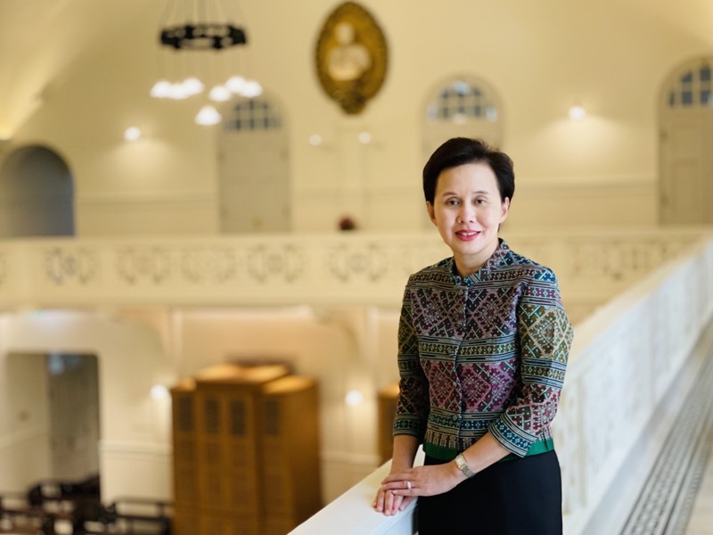 Central Group partners with Chulalongkorn Hospital in  MEAL FOR YOU project to deliver freshly cooked meals from CRG restaurants via GrabExpress  to those under home isolation