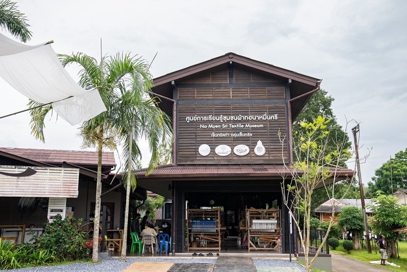 "Central Tham'' makes progress toward its mission in Trang. Carries on ancient textiles to develop a community-based tourism model, supports education, and creates jobs for people with disabilities. Aims to generate income for the community