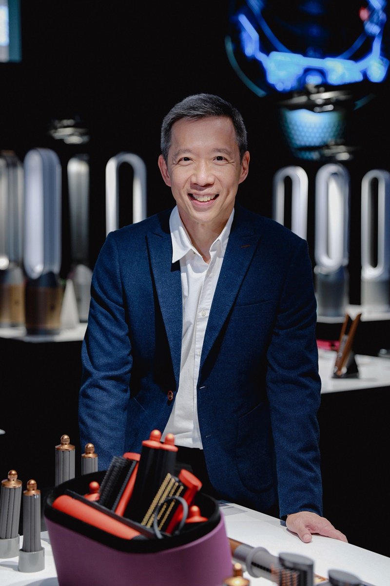 CMG plans to invest over 3,000 million baht to grow sales by 20% in 2023,  to solidify its leadership in the Thai retail industry