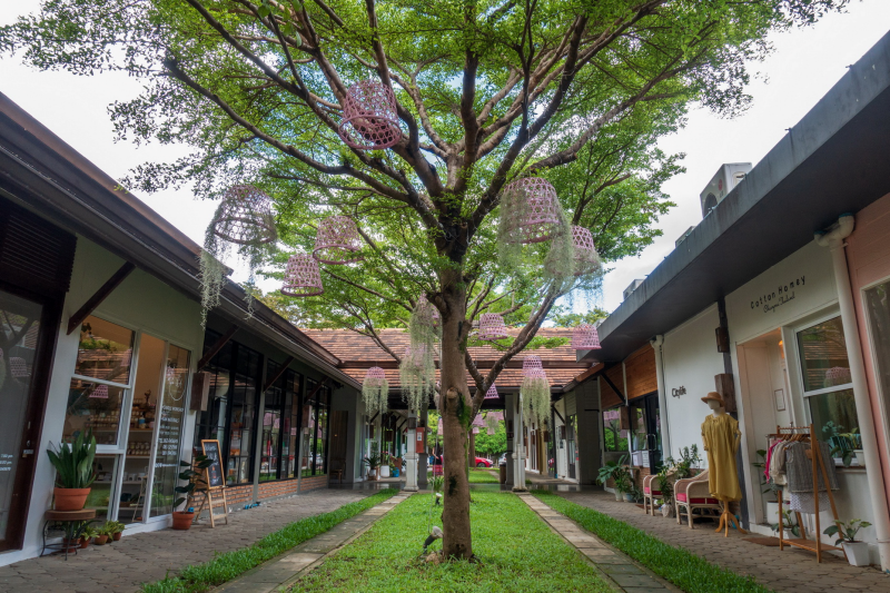 กลุ่มเซ็นทรัล ชวนแอ่วกาดวิถีพื้นบ้าน “โครงการจริงใจมาร์เก็ต” ในย่านจริงใจเซ็นทรัล  จุดเช็คอินคู่เชียงใหม่ที่ต้องมาเยือน