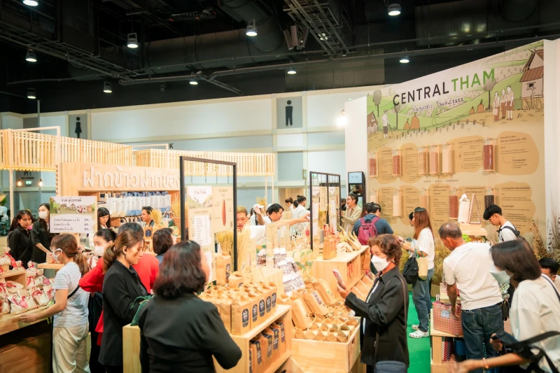 "Central Tham" brings rice straight from fields to your hands, with 11 of the greatest rice varieties from 9 communities in more than 7 provinces across the country