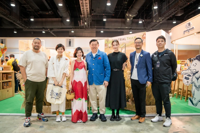 "Central Tham" brings rice straight from fields to your hands, with 11 of the greatest rice varieties from 9 communities in more than 7 provinces across the country