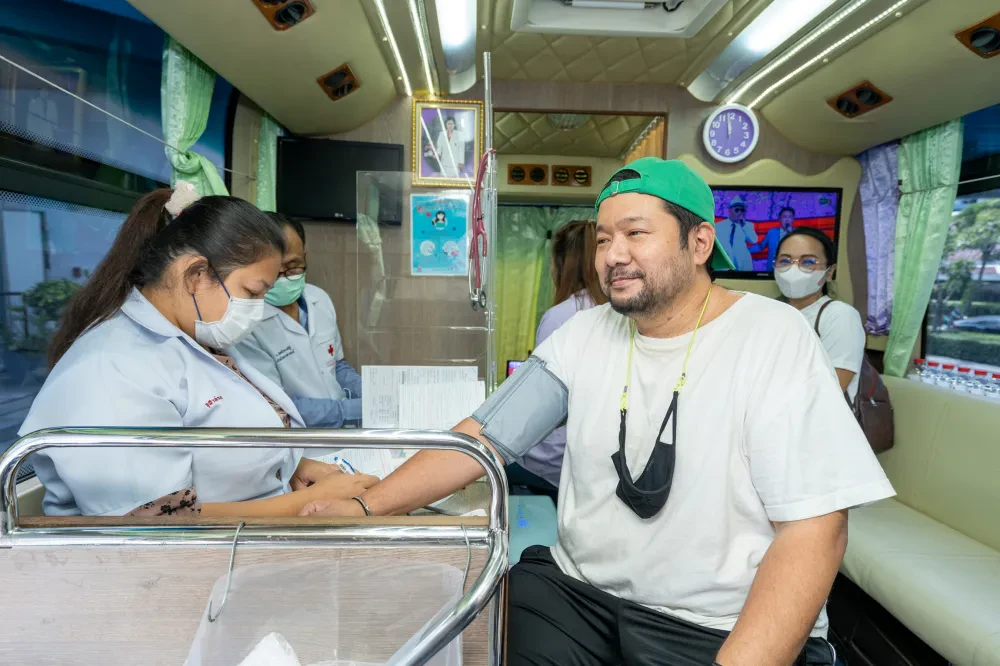 เทิดพระเกียรติครบรอบ 72 พรรษา กลุ่มเซ็นทรัล รวมพลังทำดี บริจาคโลหิต “Central Tham Give Blood Give Love”  รับบริจาคโลหิต 25 ล้านซีซีในปี 68