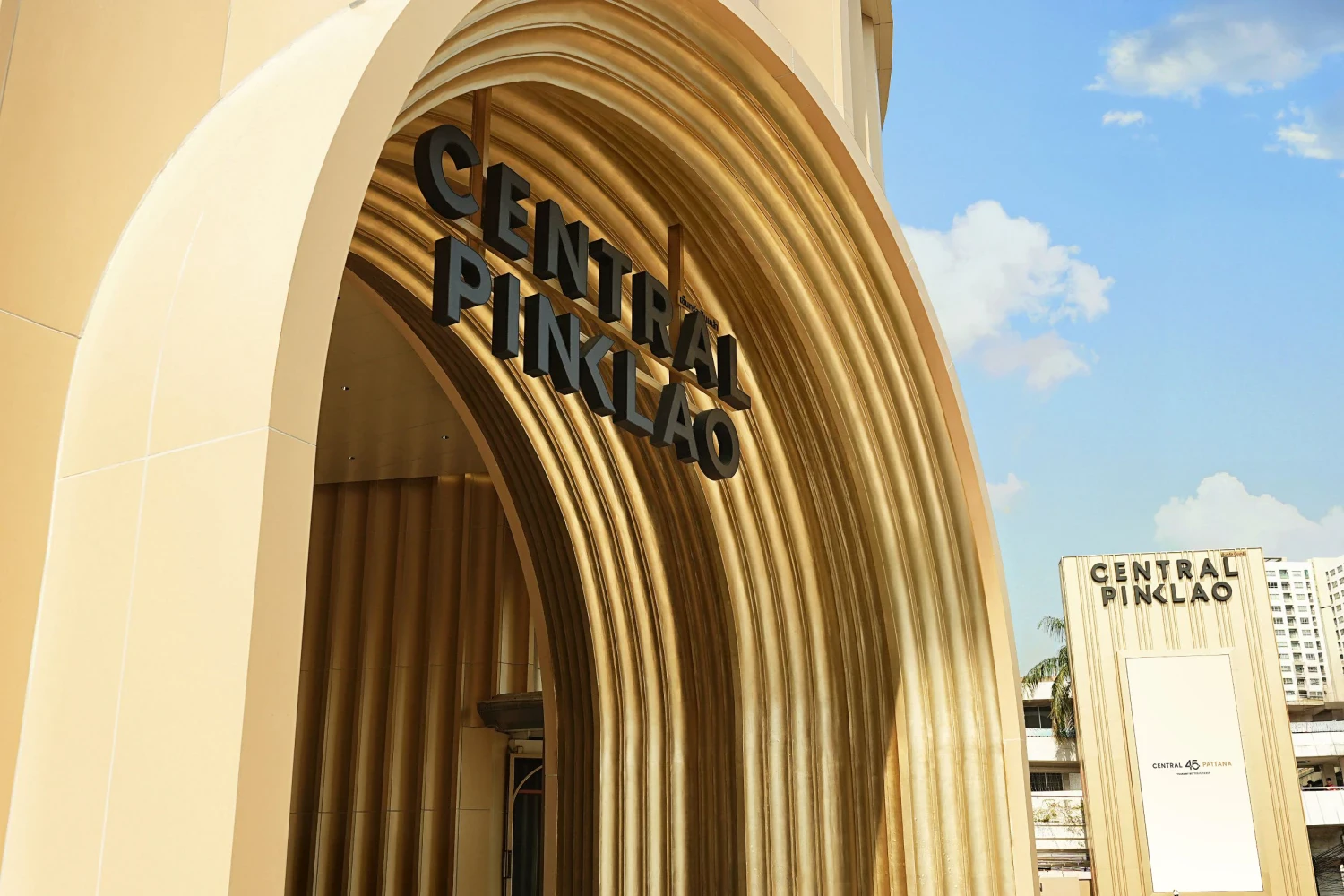 Central Pinklao’s Grand Celebration Lights Up West Bangkok — The New Soul of Bangkok