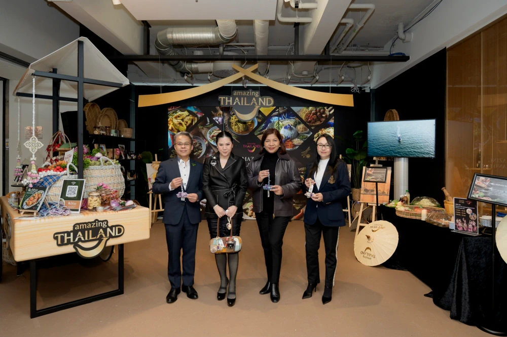 กลุ่มเซ็นทรัล ผนึกกำลัง ททท. นำเสนอเอกลักษณ์ไทย  ณ ห้างสรรพสินค้าคาเดเว กรุงเบอร์ลิน พร้อมต่อยอดความร่วมมือในยุโรปและเอเชีย