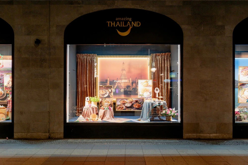 กลุ่มเซ็นทรัล ผนึกกำลัง ททท. นำเสนอเอกลักษณ์ไทย  ณ ห้างสรรพสินค้าคาเดเว กรุงเบอร์ลิน พร้อมต่อยอดความร่วมมือในยุโรปและเอเชีย