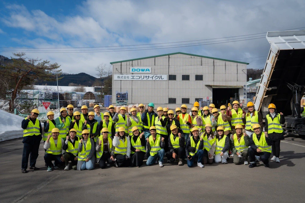 AIS Joins Forces with Central Group and Japan Airlines to Take Campaign Winners on a Learning Journey to Japan Exploring a Global E-Waste Recycling Model for a Sustainable Future