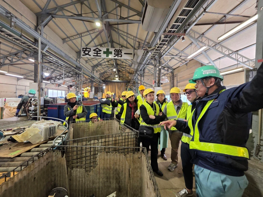 AIS Joins Forces with Central Group and Japan Airlines to Take Campaign Winners on a Learning Journey to Japan Exploring a Global E-Waste Recycling Model for a Sustainable Future